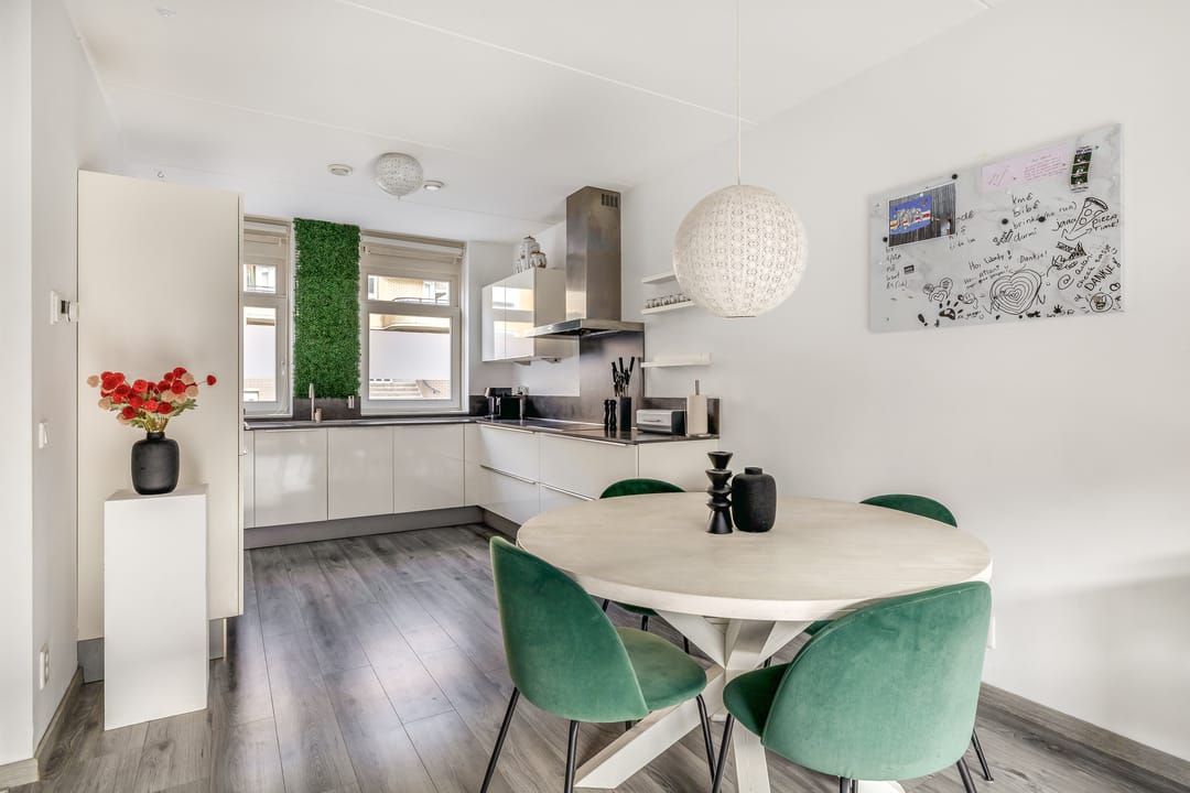 Foto 11 van Raephorststraat 58