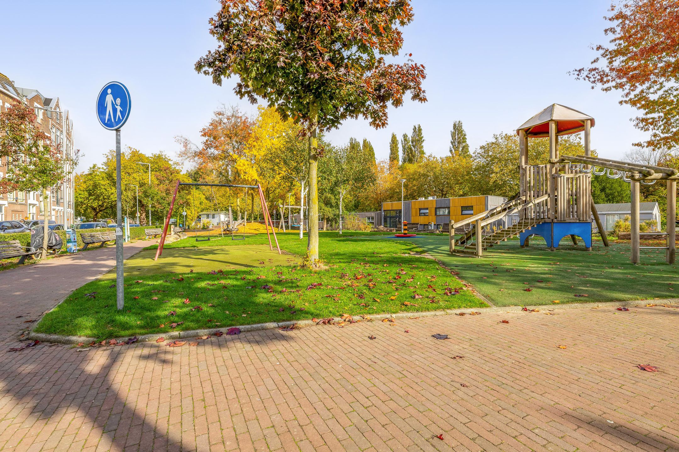 Foto 39 van Raephorststraat 58