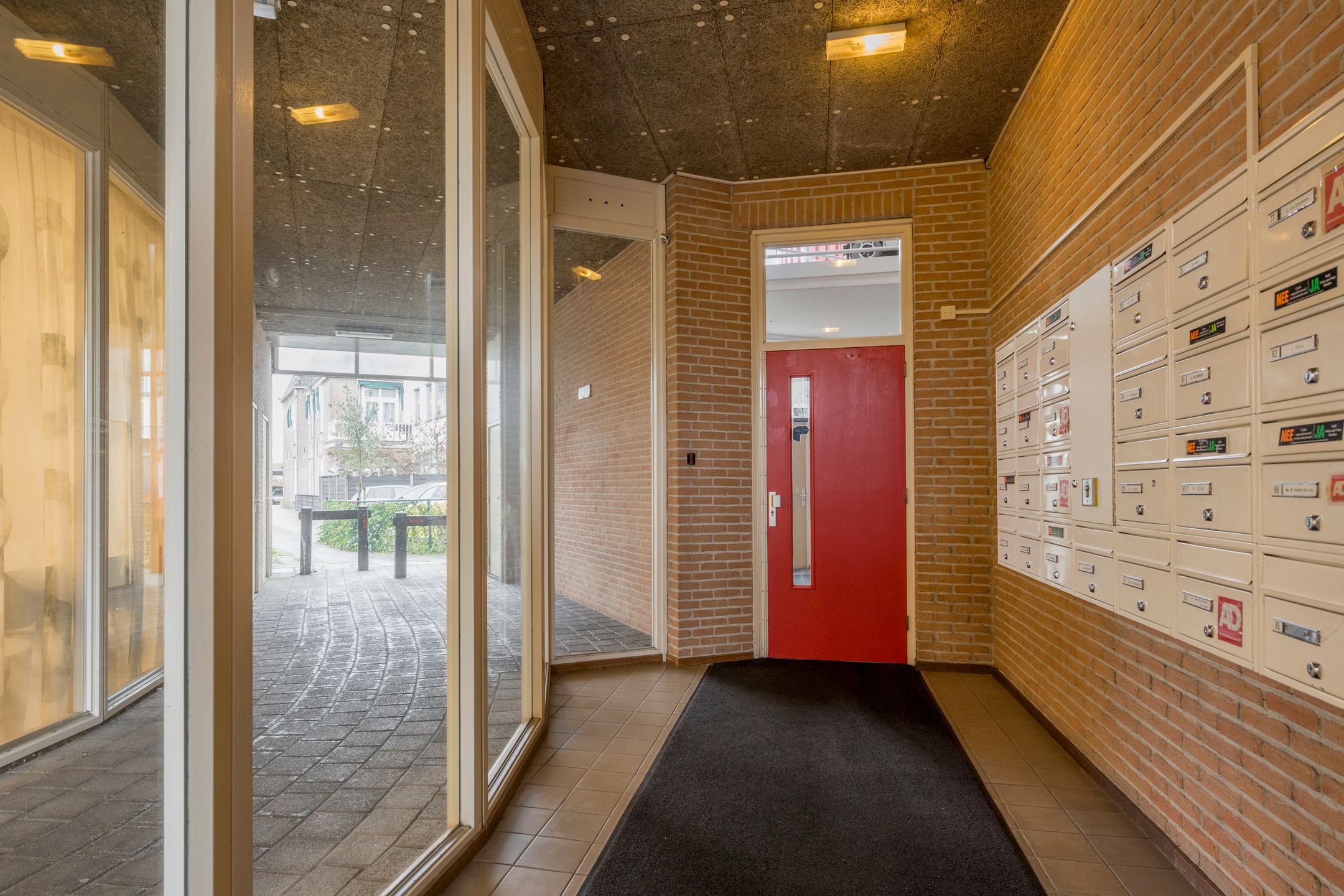 Photo 6 of Frieswijkstraat 81