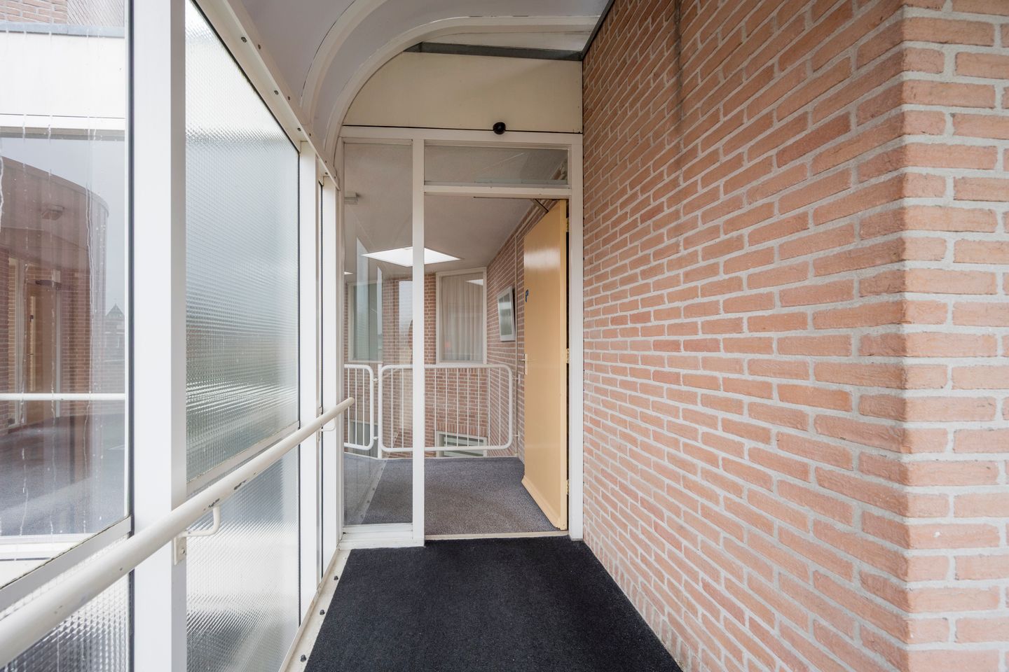 Photo 10 of Frieswijkstraat 81