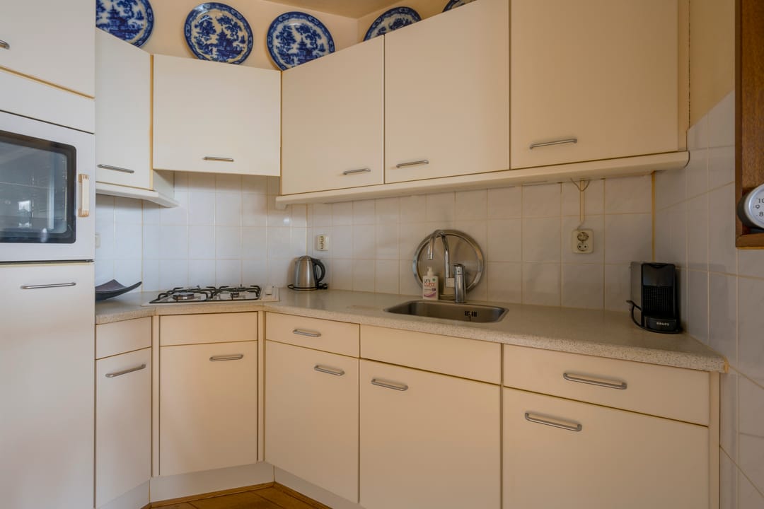 Photo 16 of Frieswijkstraat 81