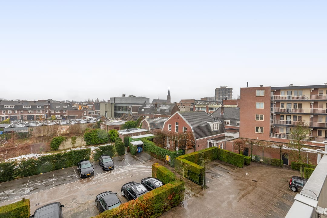 Photo 28 of Tongelresestraat 8-G