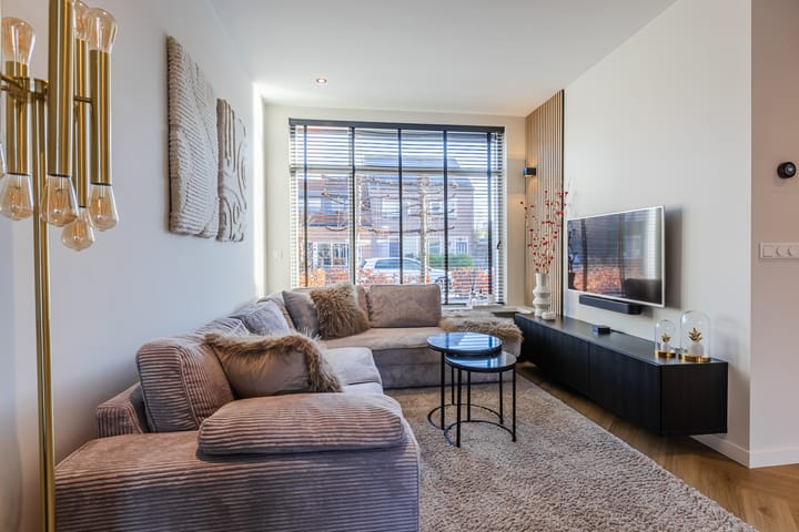 Photo 5 of Julianalaan 72