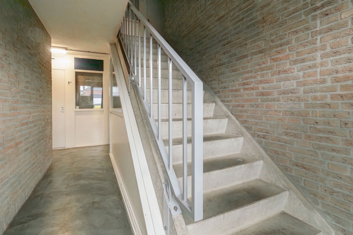 Photo 10 of Tongelresestraat 8-G
