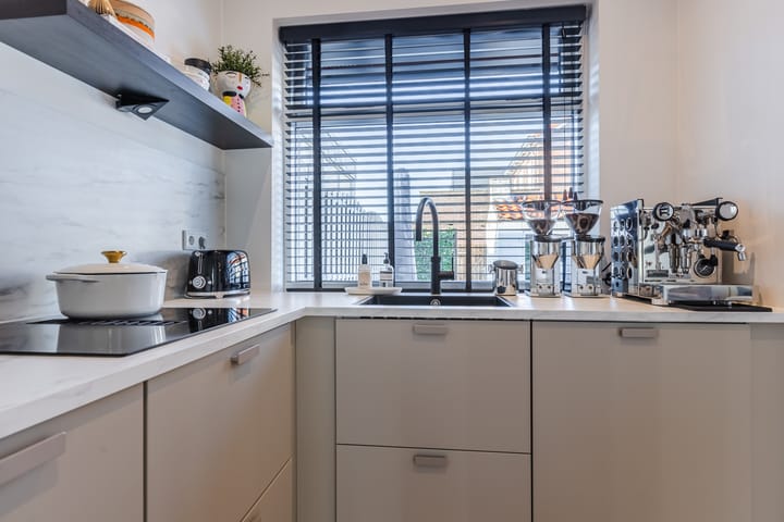 Photo 11 of Julianalaan 72