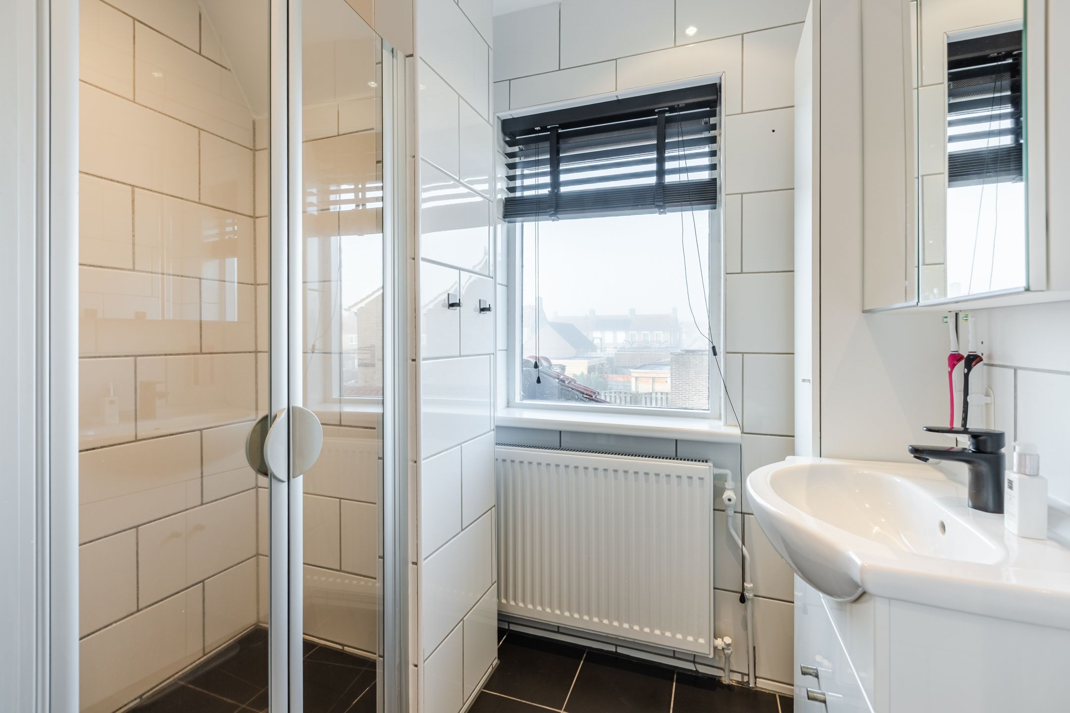 Foto 24 van Julianalaan 72