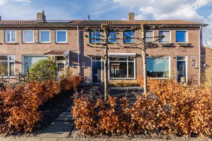 Photo 32 of Julianalaan 72