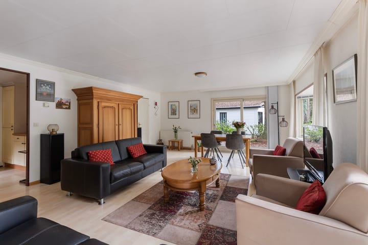 Photo 11 of Reeënbergweg 18-85