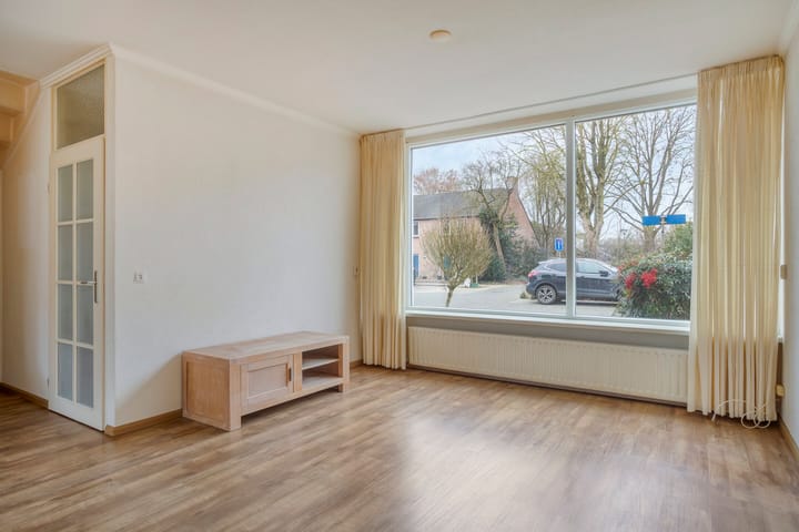 Photo 4 of Louise Julianalaan 23