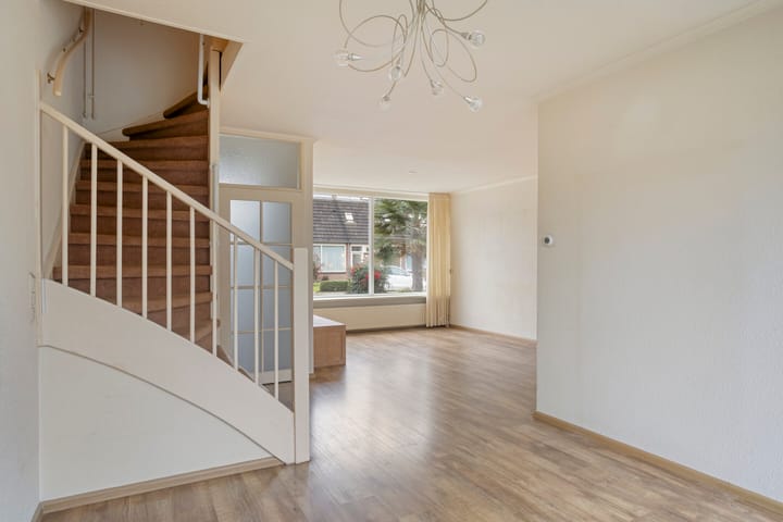 Photo 12 of Louise Julianalaan 23