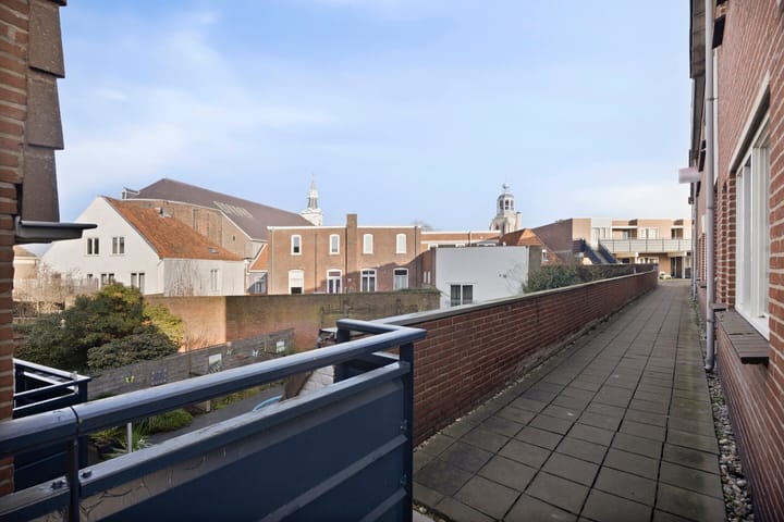 Foto 9 van Kaatsbaan 14