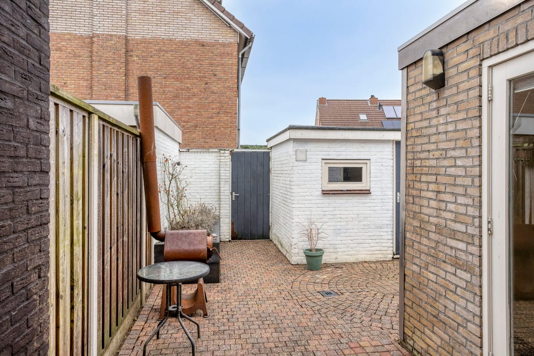 Photo 16 of J.A.Middelhuisstraat 10