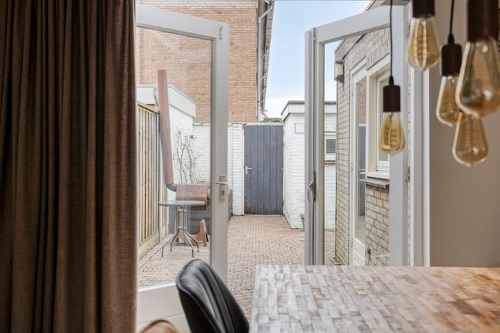 Foto 15 van J.A.Middelhuisstraat 10