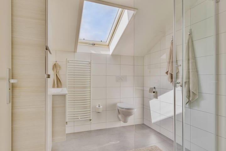 Photo 35 of Dierenriemstraat 57