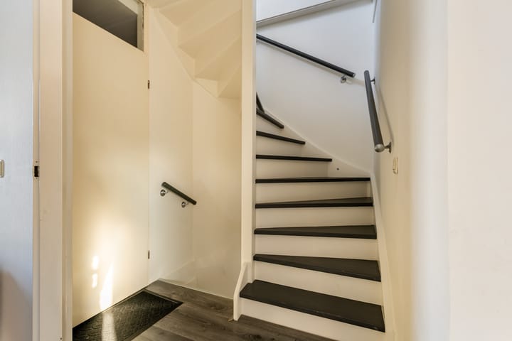 Foto 35 van Mandenmakerstraat 72