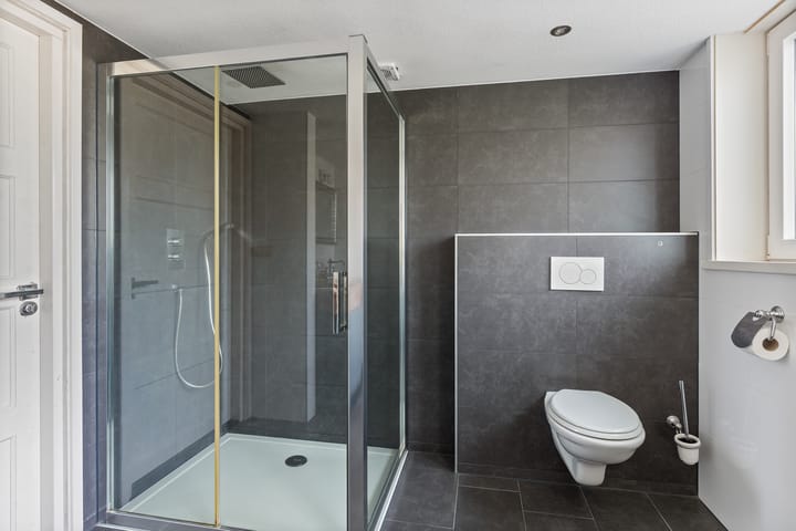 Foto 33 van Voorstraat 25