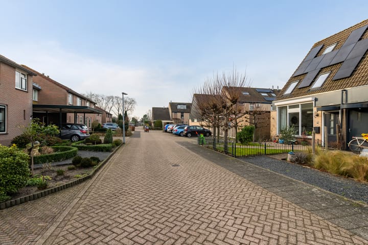 Foto 51 van Mandenmakerstraat 72