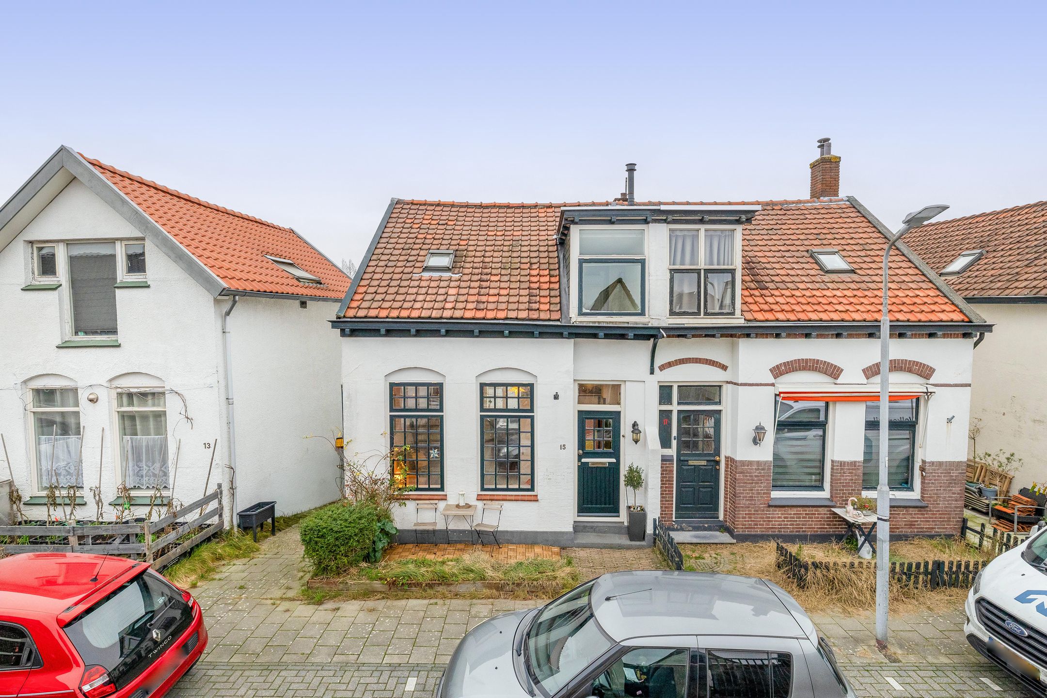 Emmastraat 15