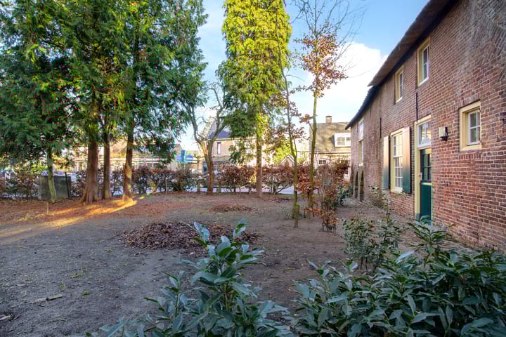 Photo 42 of Hoofdstraat 59