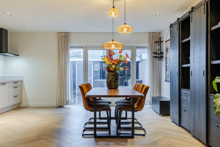 Foto 14 van Hilbersplein 4