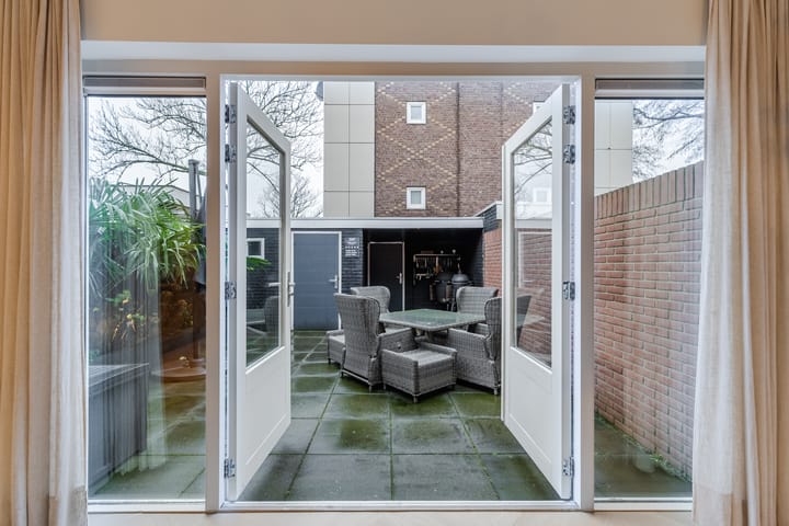 Foto 16 van Hilbersplein 4