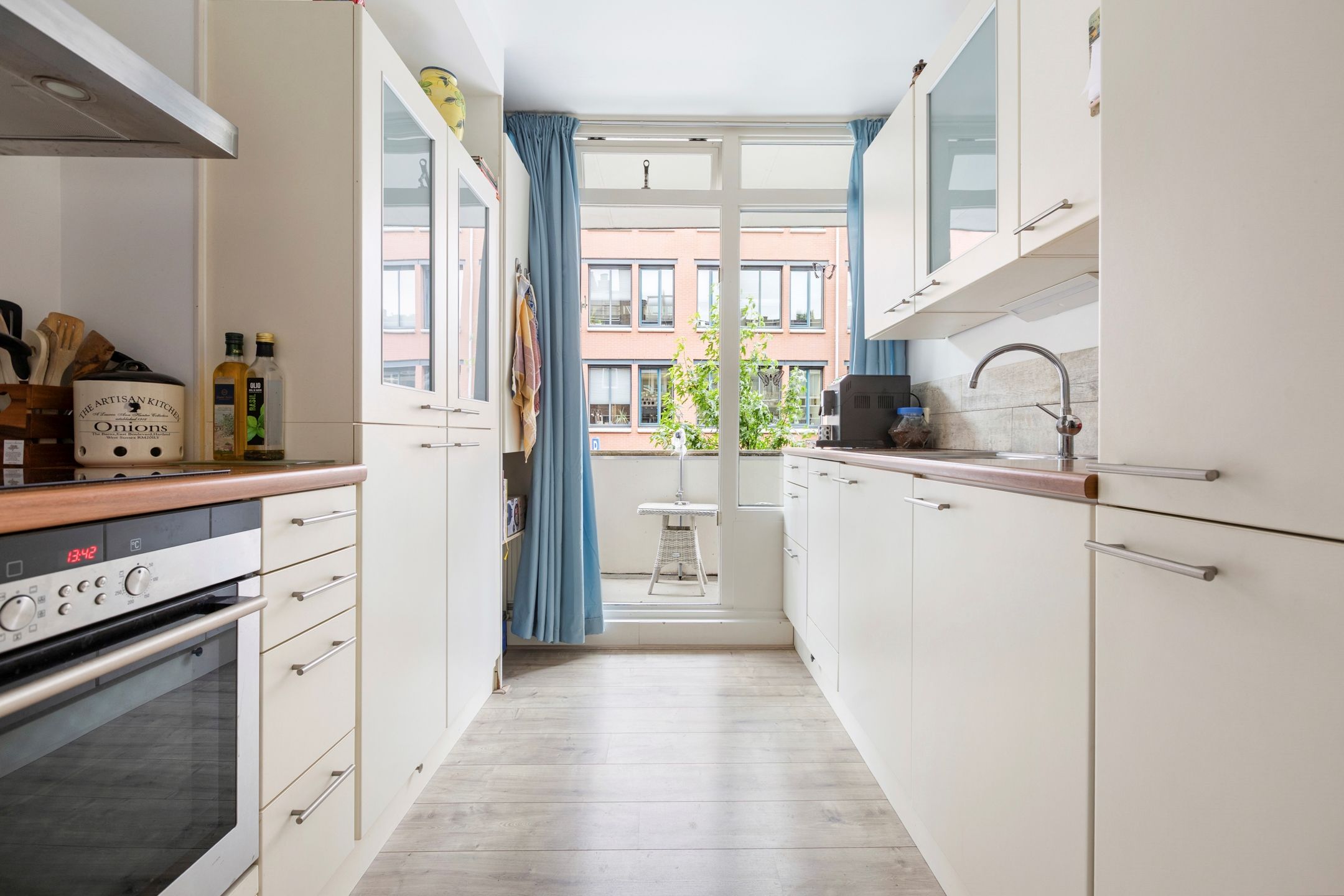 Foto 3 van Nieuwe Boteringestraat 1-1