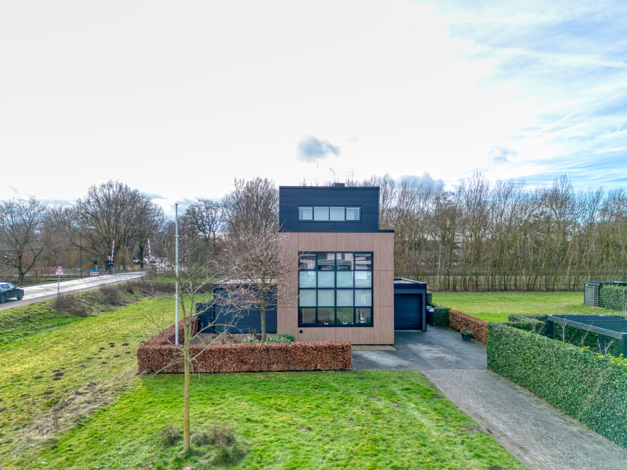 Photo 33 of Laan van Zonnehoeve 246