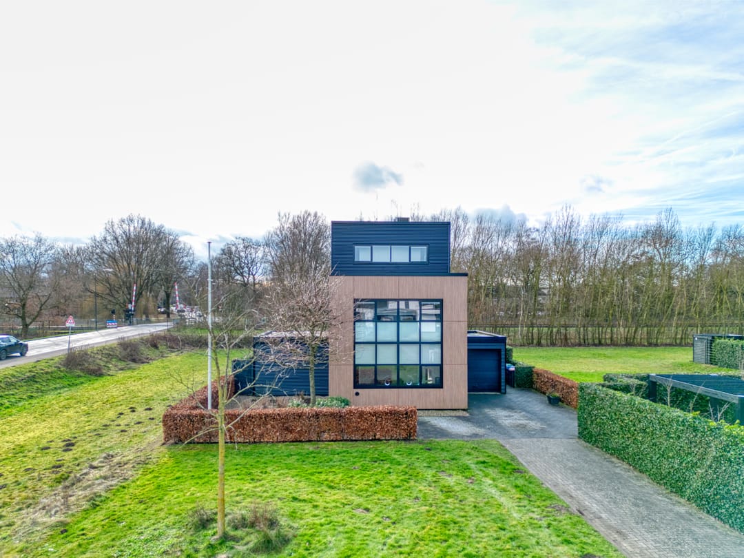 Photo 38 of Laan van Zonnehoeve 246