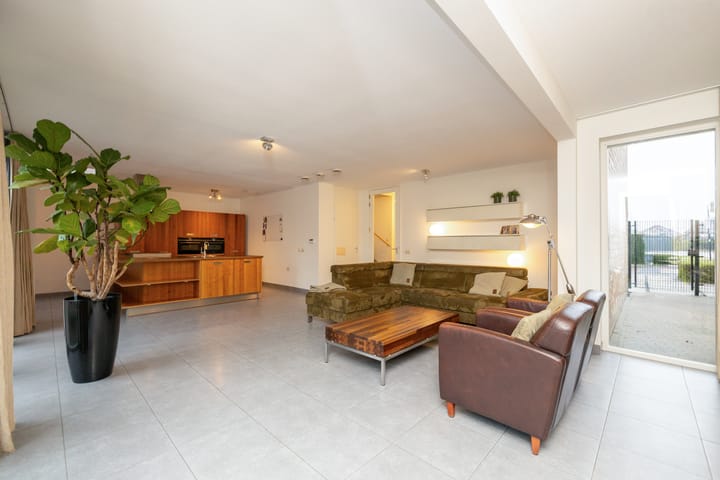 Foto 8 van Menno ter Braakstraat 2