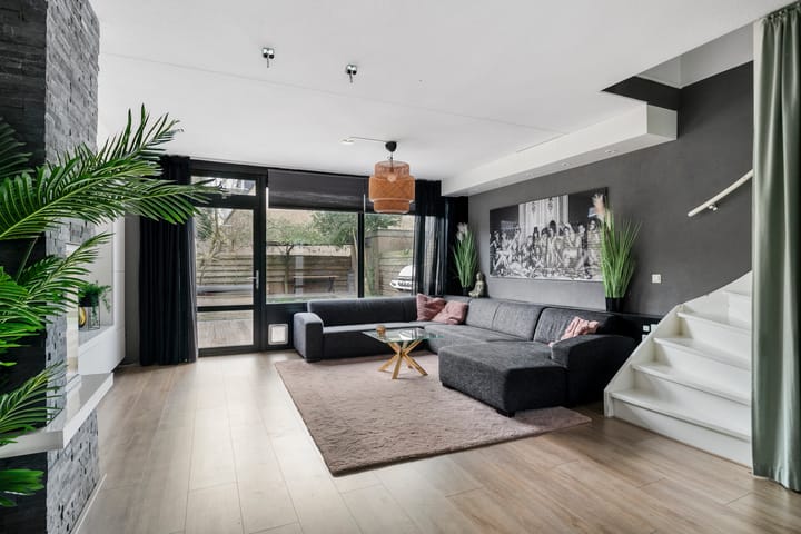 Foto 3 van Punterdiep 76