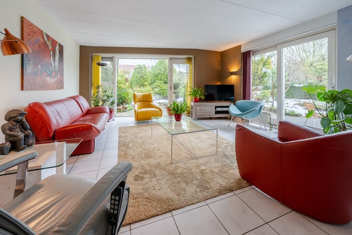 Photo 6 of Elskamp 20