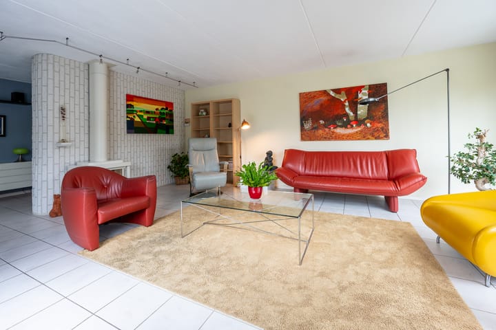 Photo 7 of Elskamp 20