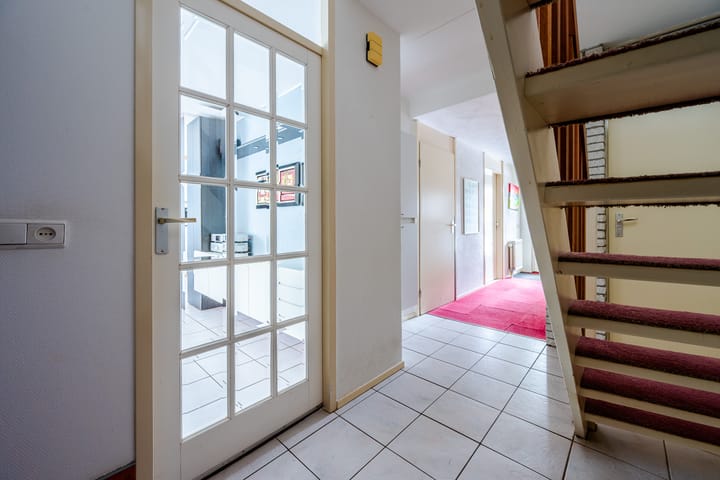 Photo 14 of Elskamp 20