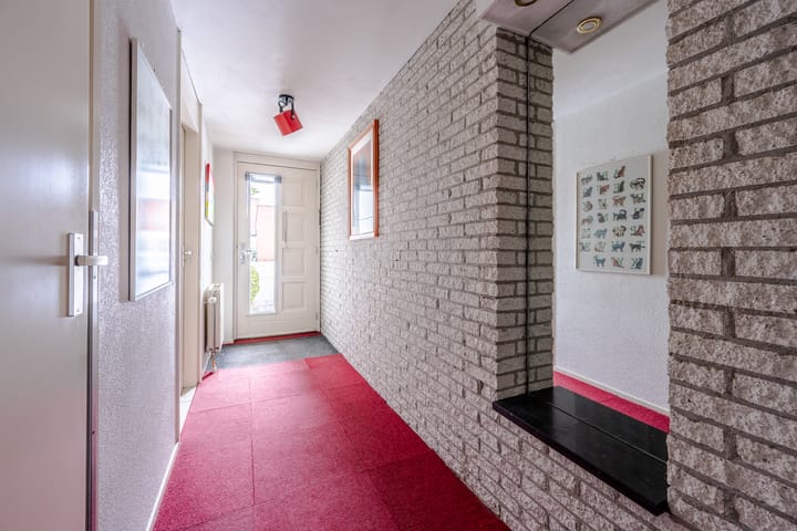 Photo 16 of Elskamp 20