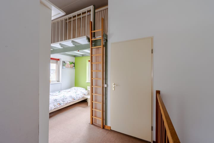 Photo 28 of Elskamp 20