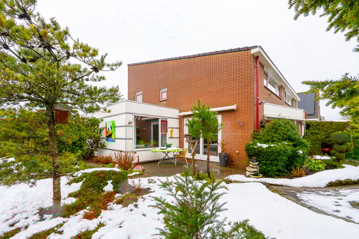 Photo 36 of Elskamp 20