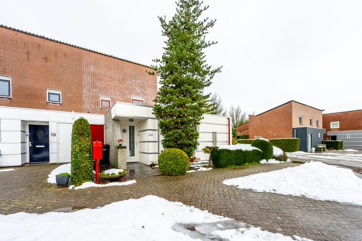 Photo 41 of Elskamp 20