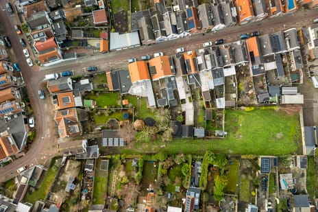 undefined main image