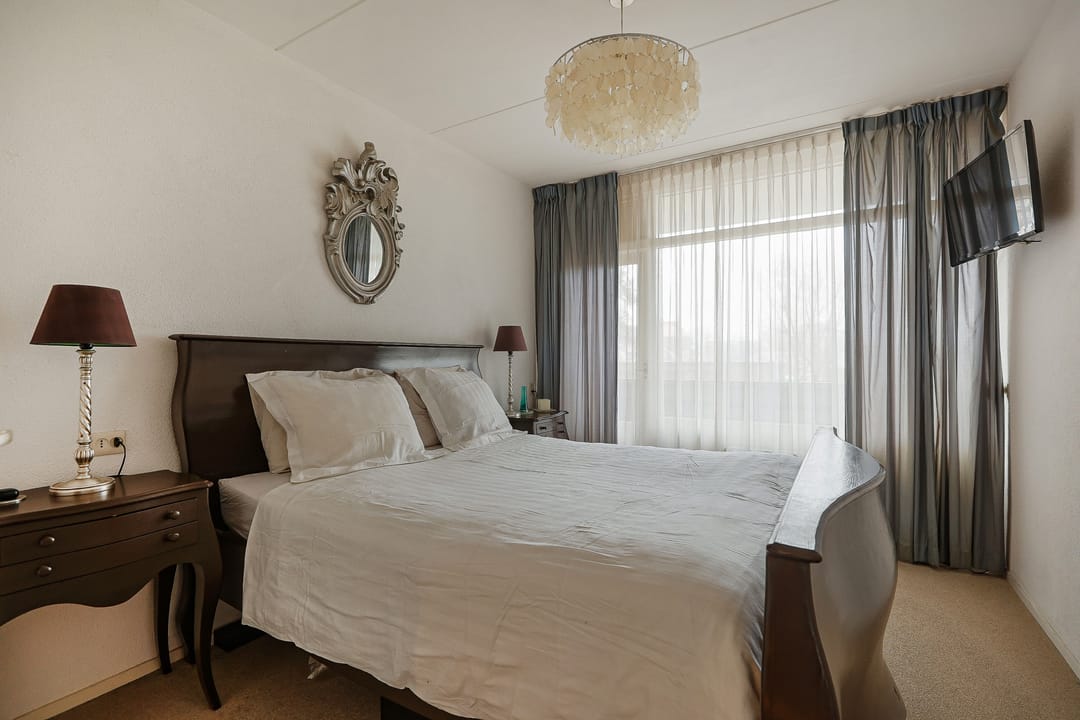 Photo 16 of Claude Monetstraat 33