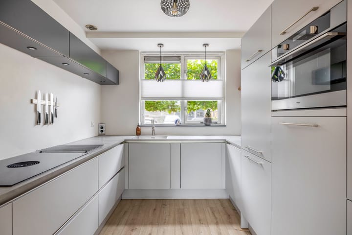 Foto 24 van Irenestraat 10