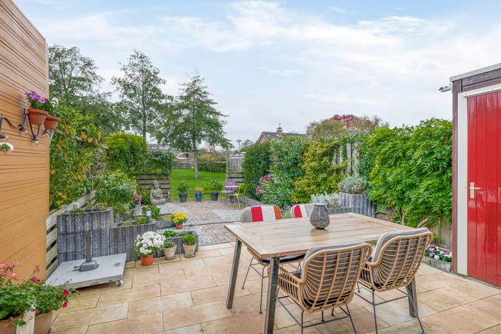 Foto 37 van Irenestraat 10