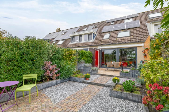 Foto 43 van Irenestraat 10