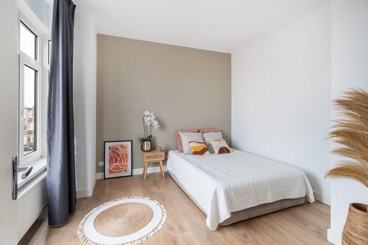 Photo 12 of Harderwijkstraat 215