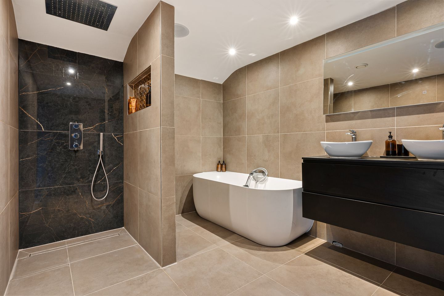 Foto 4 van Populierenlaan 17