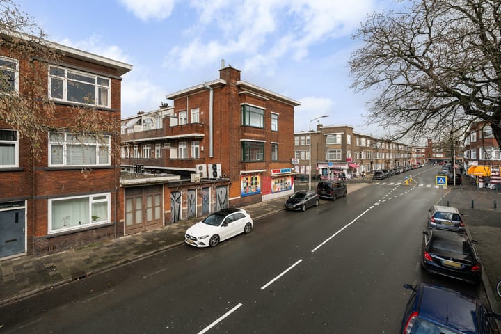 Photo 21 of Harderwijkstraat 215