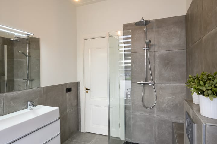 Foto 35 van Larenseweg 133