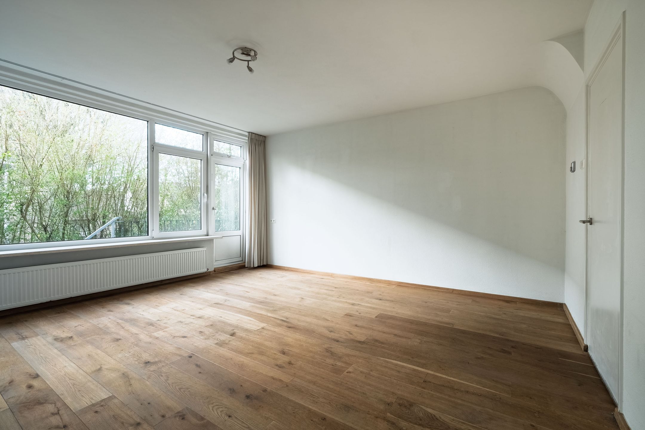 Foto 6 van Van 't Hoffstraat 51