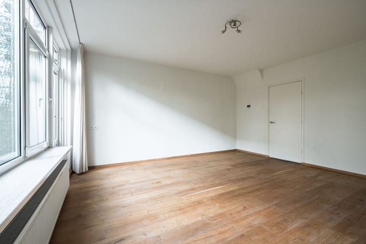 Foto 8 van Van 't Hoffstraat 51