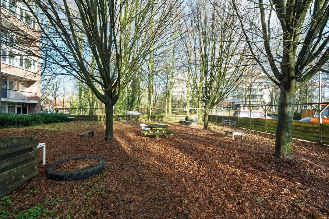 Foto 28 van Van 't Hoffstraat 51