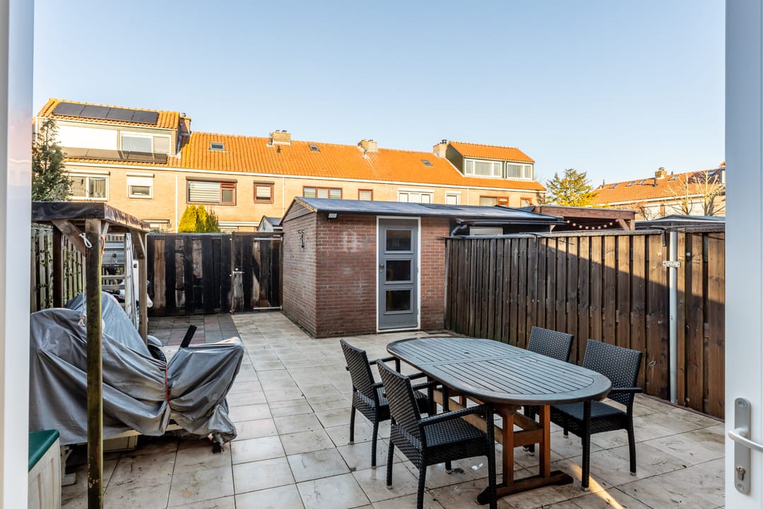 Foto 16 van Alexander Verhuellstraat 99